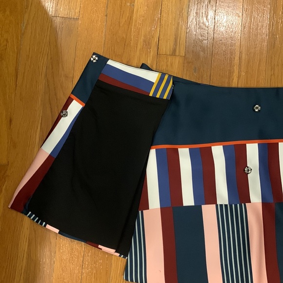 SUNO Color-block Wrap/Asymmetrical Button Close Skirt, Size 10 - Picture 3 of 8